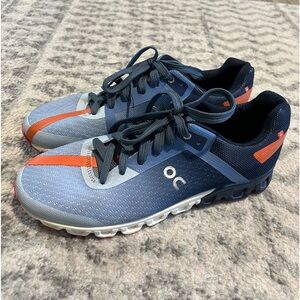 Blue and Orange Men’s On Cloud Flow dupe. Size 10.5